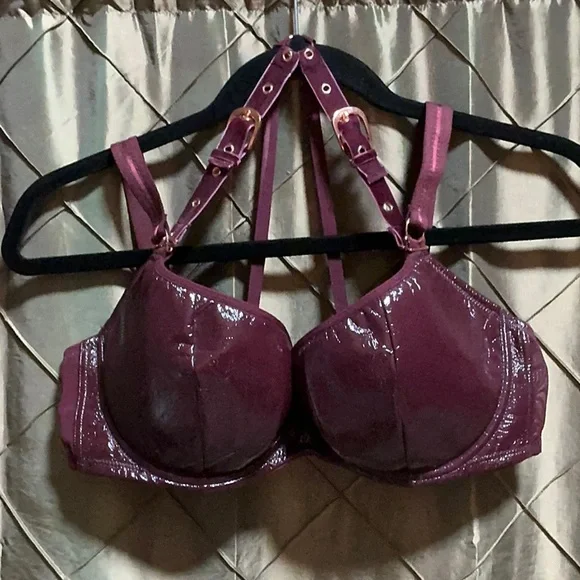NWOT- Scantilly by Curvy Kate Faux Patent ‘Buckle Up’ Balconette Bra
